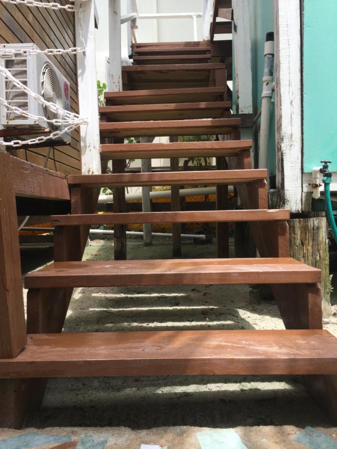 Chila'S Accommodations Caye Caulker Bagian luar foto