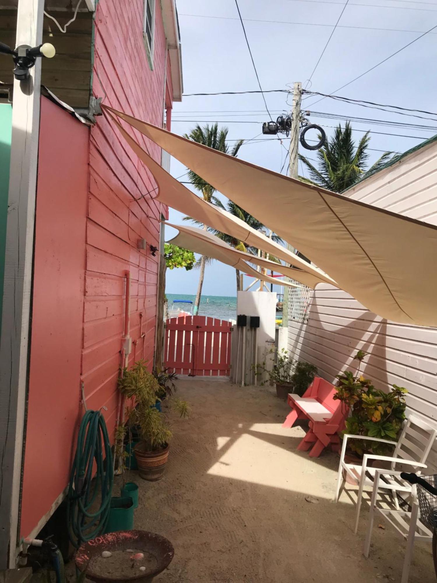 Chila'S Accommodations Caye Caulker Bagian luar foto